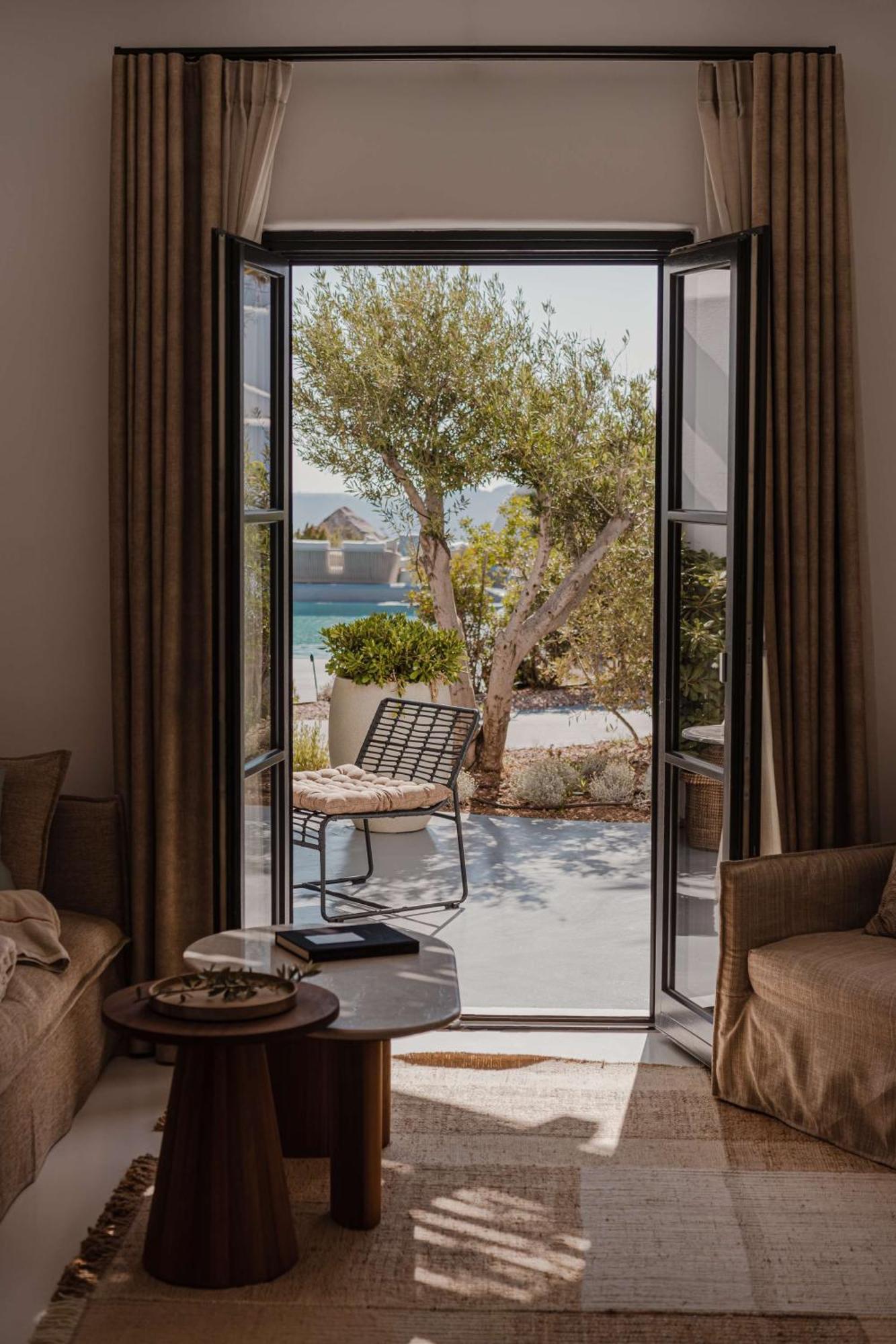 Nobu Hotel Santorini (Adults Only) Imerovígli Eksteriør bilde